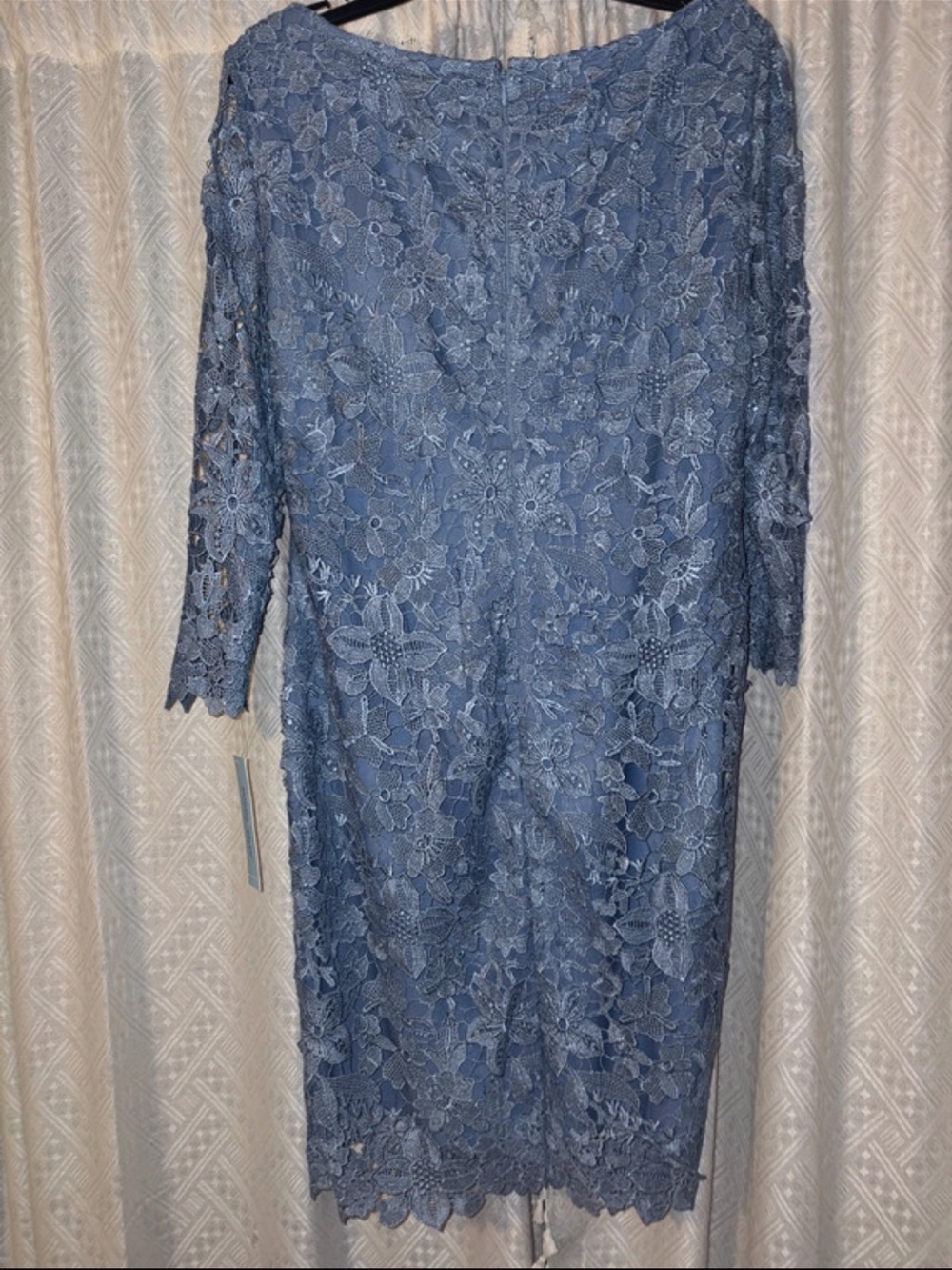 ANTONIO MELANI Dusty Blue Floral Lace Long Sleeve Sheath Dress - Picture 2 of 5